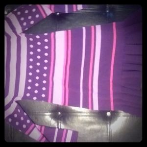 I am selling kids clothes